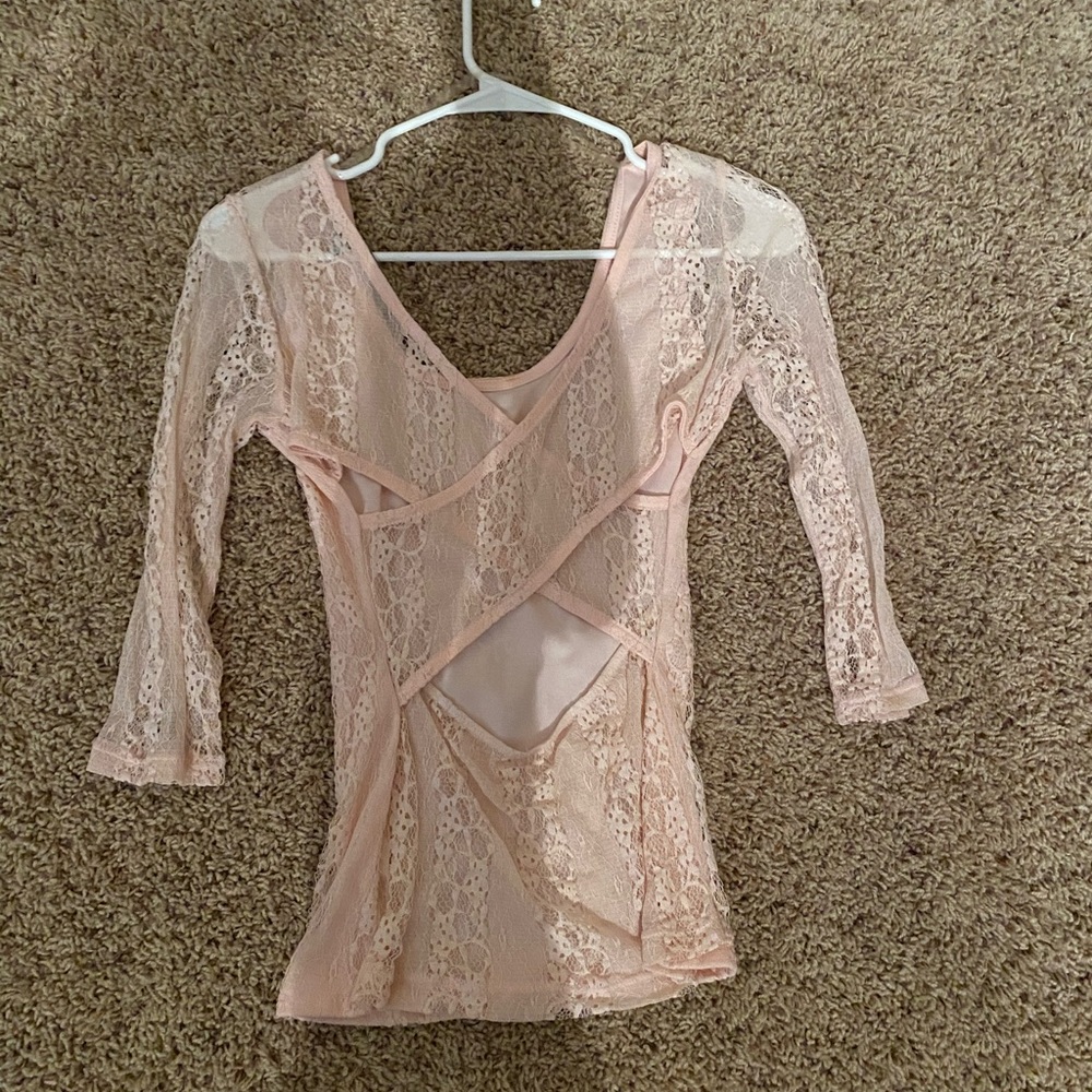 Top - Picture 2 of 2